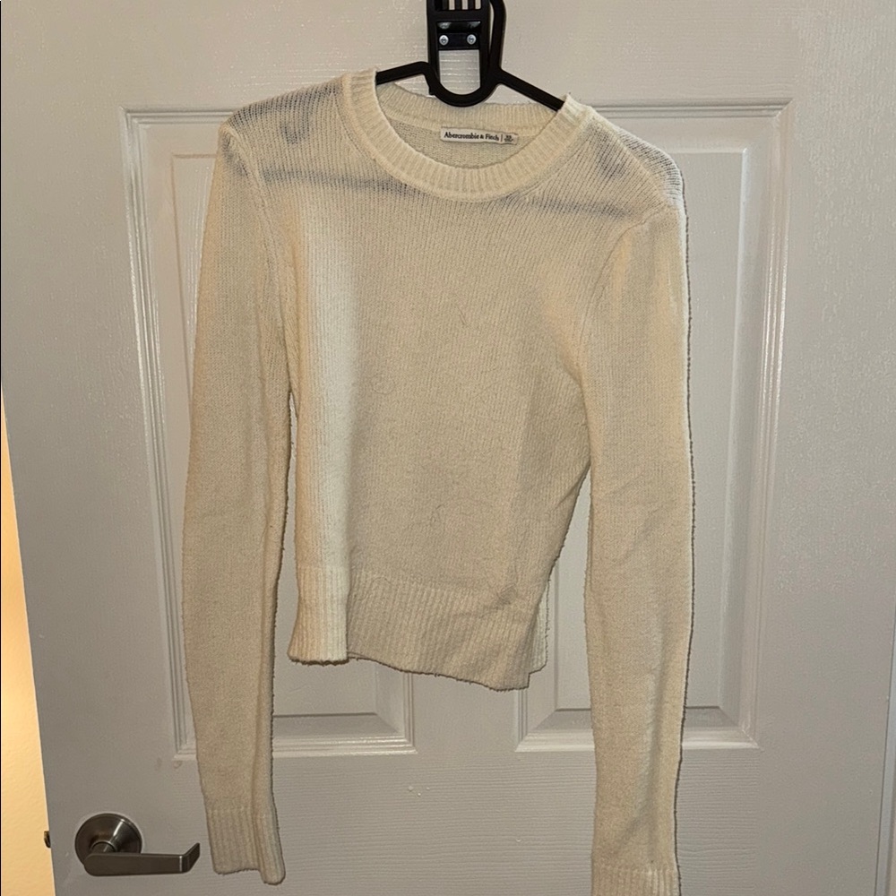 Abercrombie & Fitch Off-White Knit Sweater